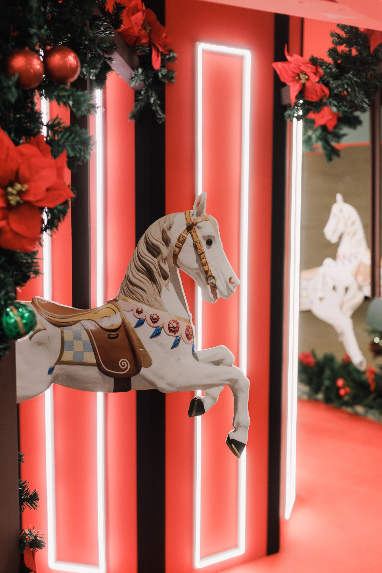 Christmas in Etihad Mall — vertical 3